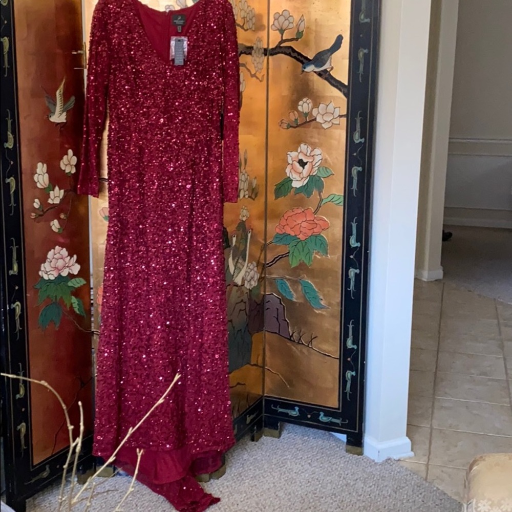 Adrianna Papell Gown